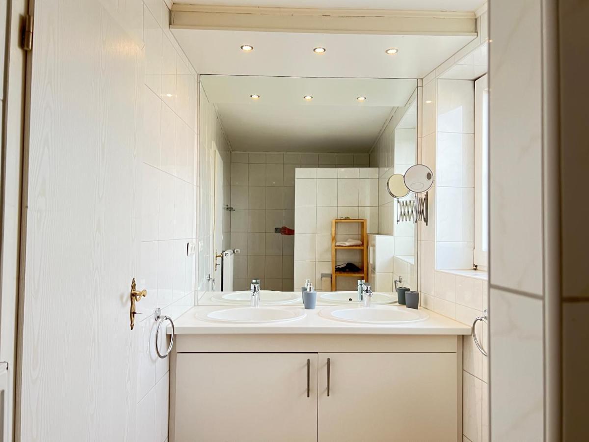Der Schwan 7 - 3 Schlafzimmer - 2 Balkone - Zentral - 100 Qm Düren - Eifel Exterior foto